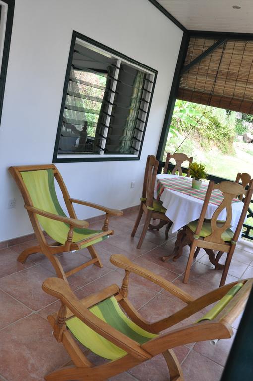 La Bel Zilwaz Guesthouse La Digue Buitenkant foto